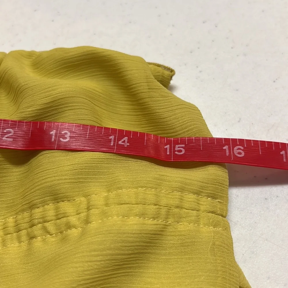 Fashion Nova Crop Top - Picture 11 of 11